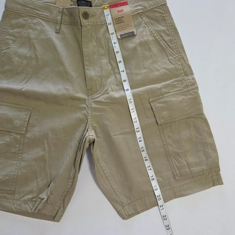 Levi’s Carrier Khaki 100% Cotton Cargo Shorts, Men’s Size 32, NWT